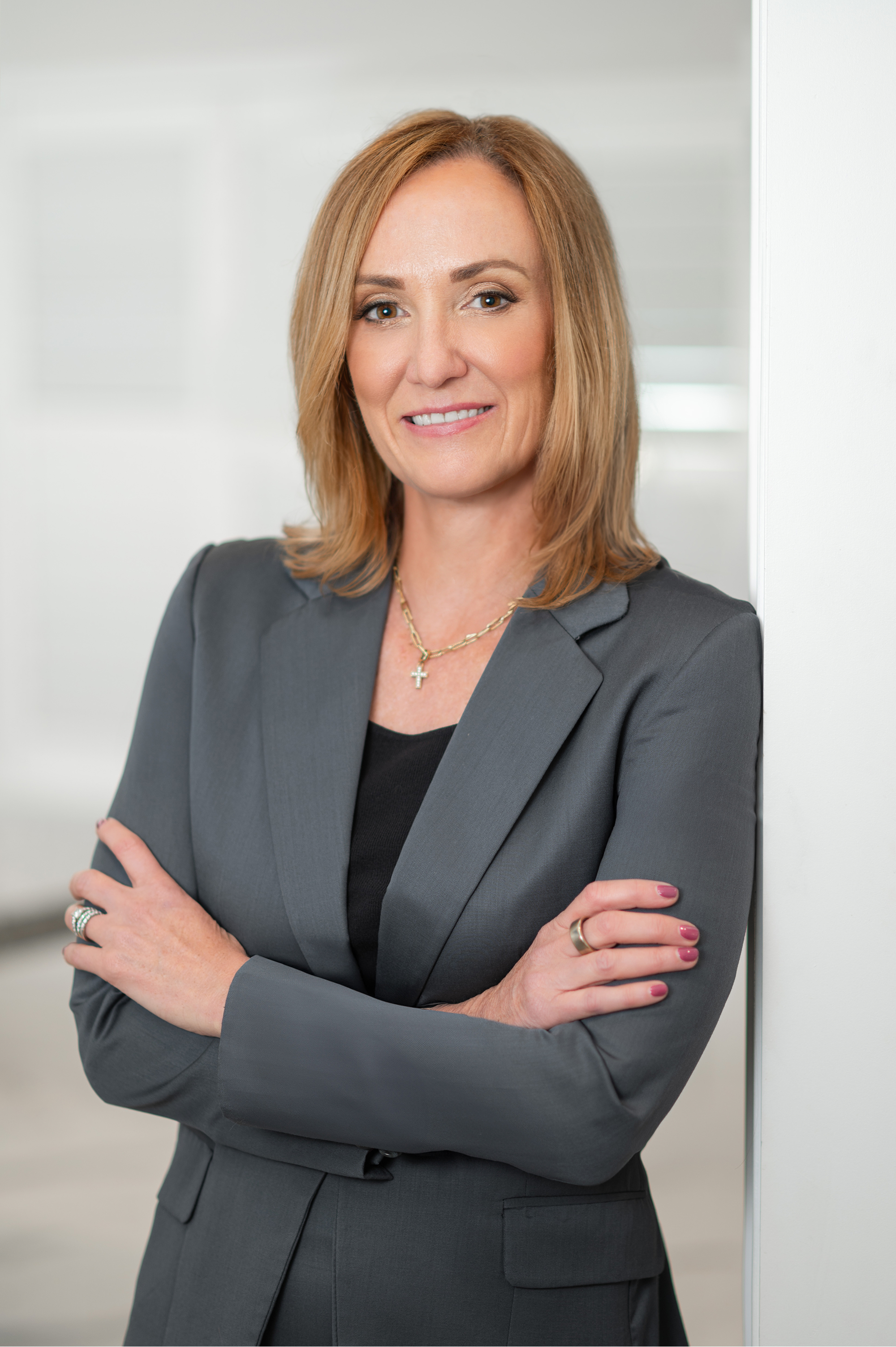 Kelly Chanfrau headshot