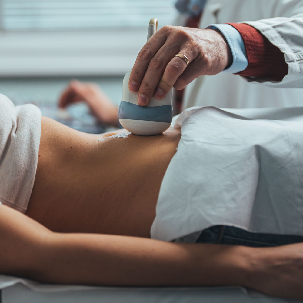 Fertility doctor and patient