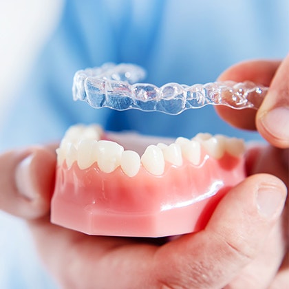 Invisalign aligner