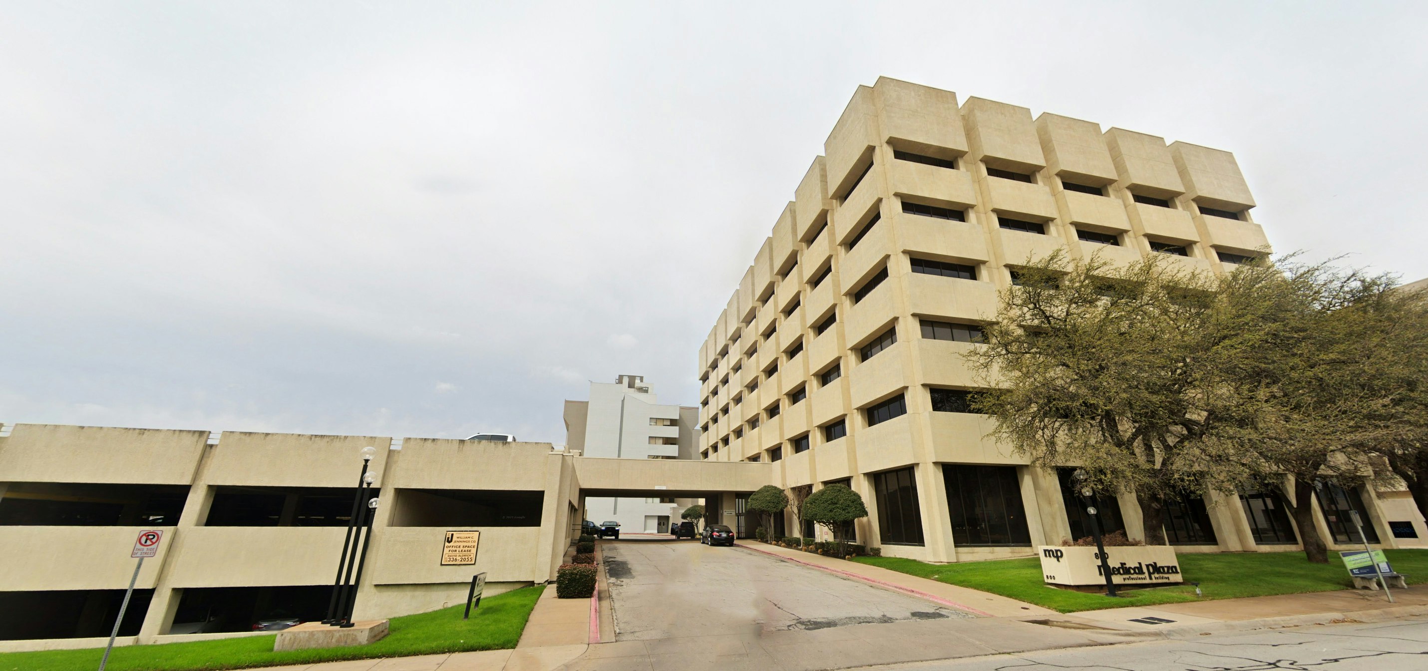 Medical Plaza exterior