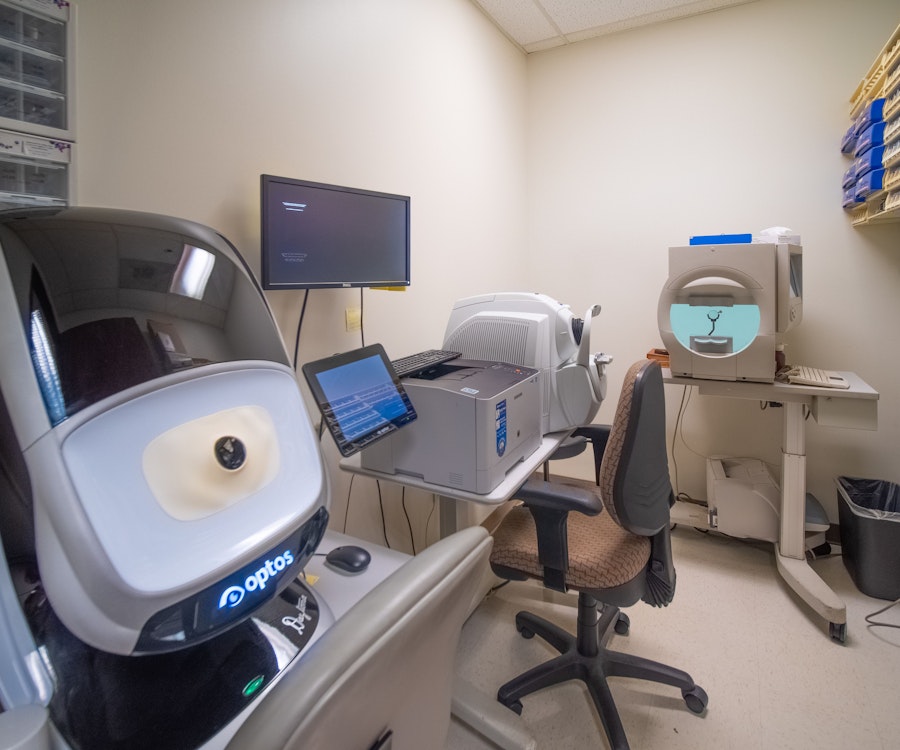 Technology at Los Angeles Vision Institute