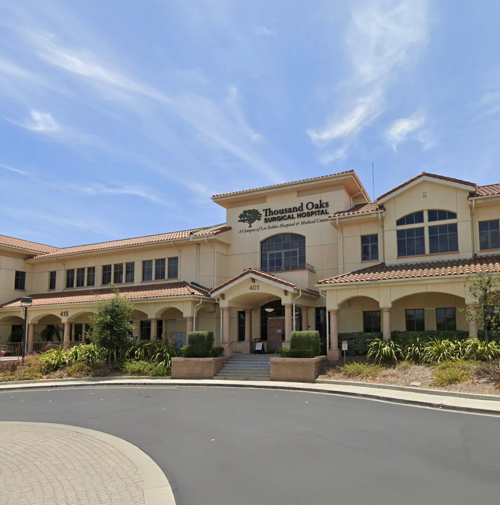 Exterior image of the Thousand Oaks Surgical Hospital
