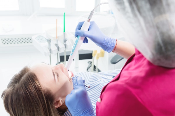 Spectra Cavity Detection Aid used on patient