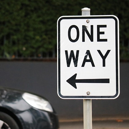 Driver driving the wrong way down a one-way street