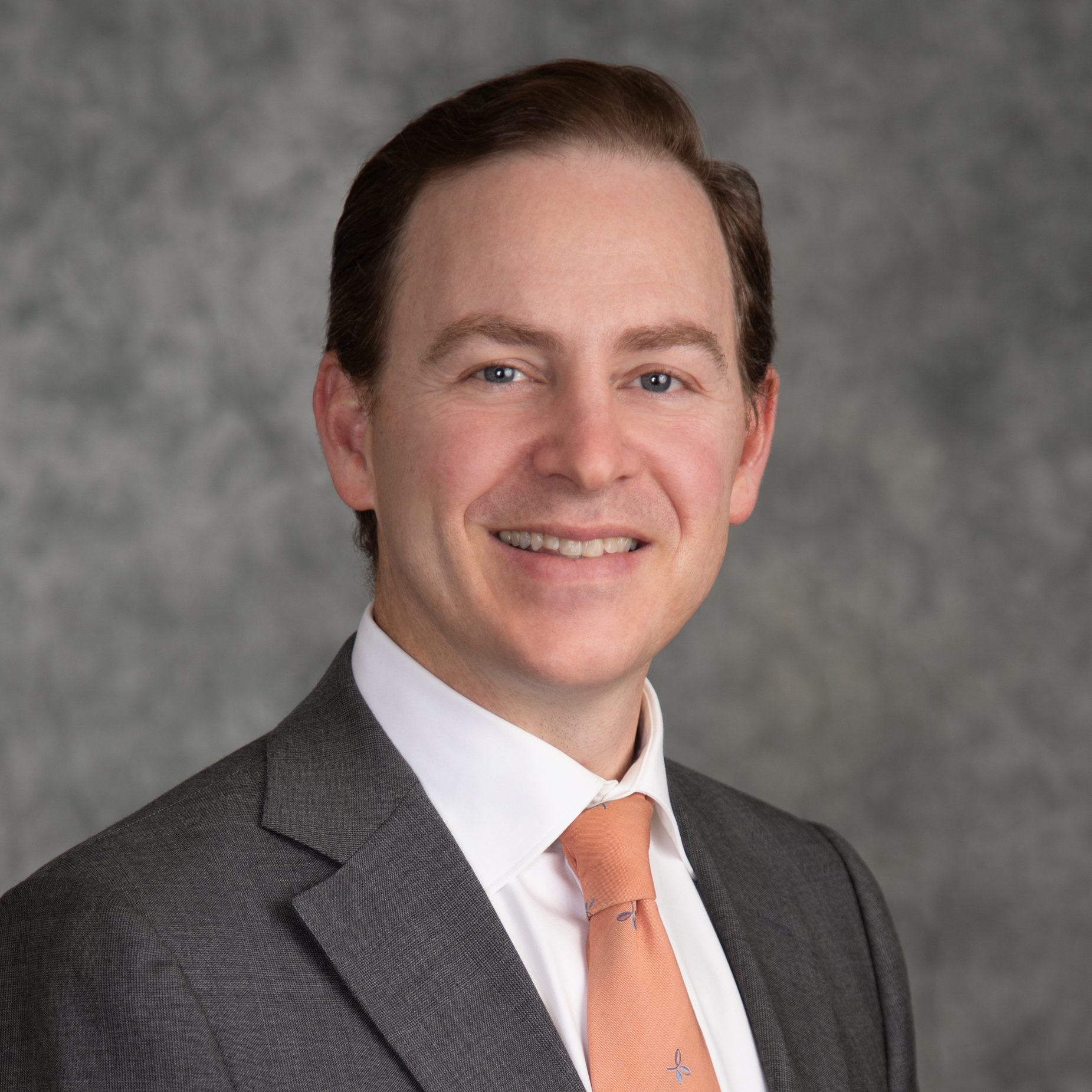 Dr. Gregory Nettune Headshot