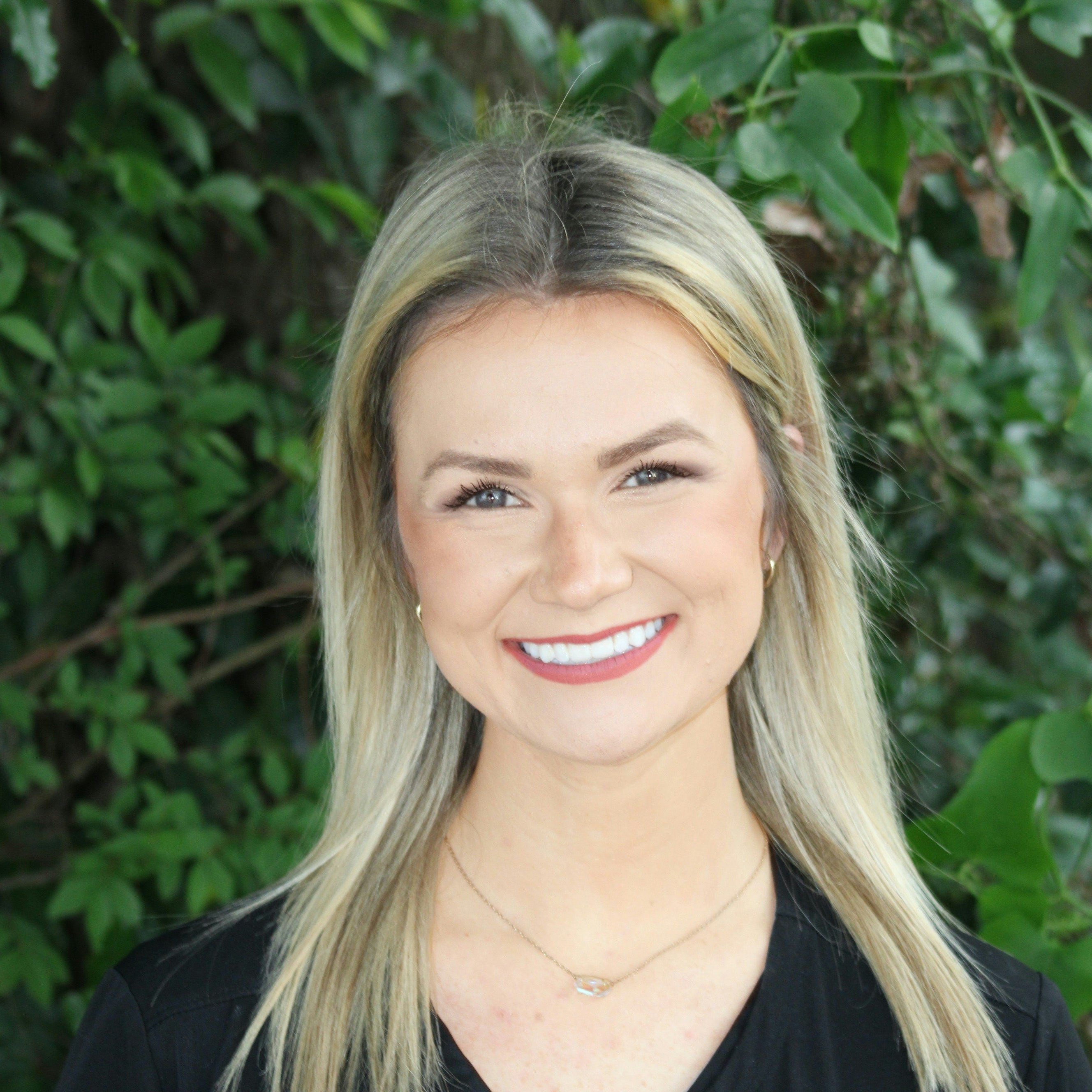 Alyssa Stanchak-Dental Assistant