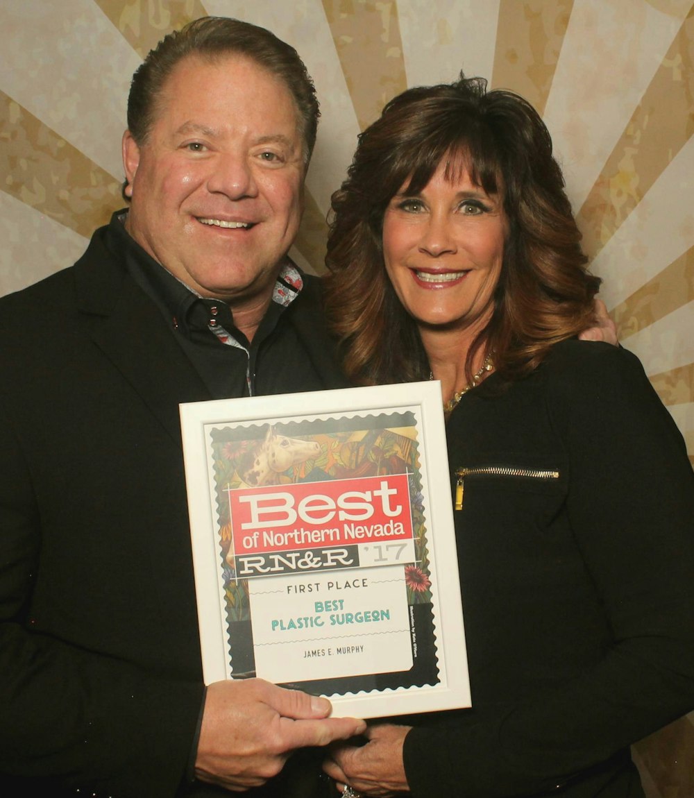 Dr. James E. Murphy being presented Best of Northern Nevada RN&N '17 First Place Best Plastic Surgeon award