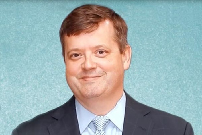 Oklahoma City plastic surgeon Dr. Lowe