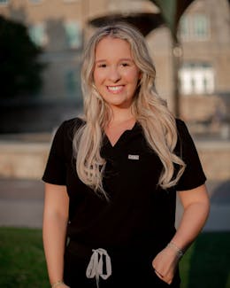 Annie, Dental Assistant