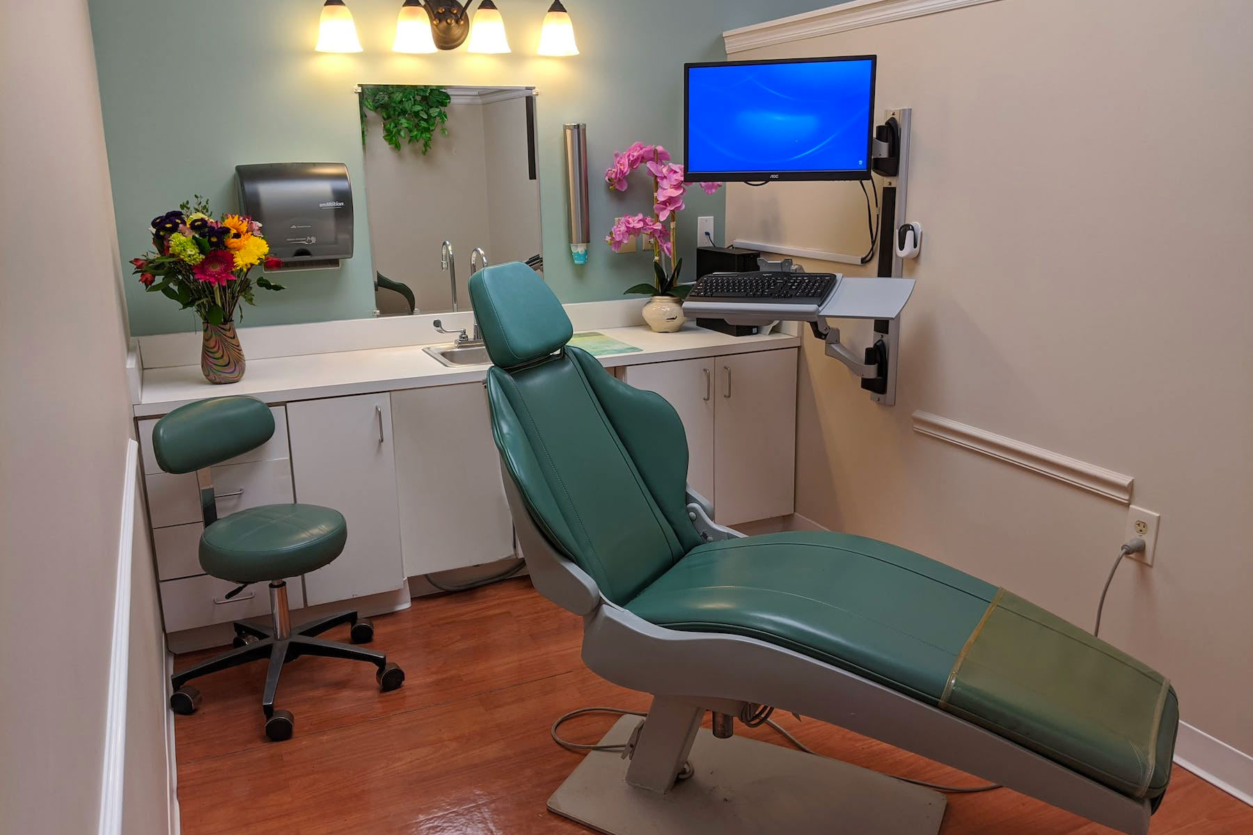 inside an dental exam room