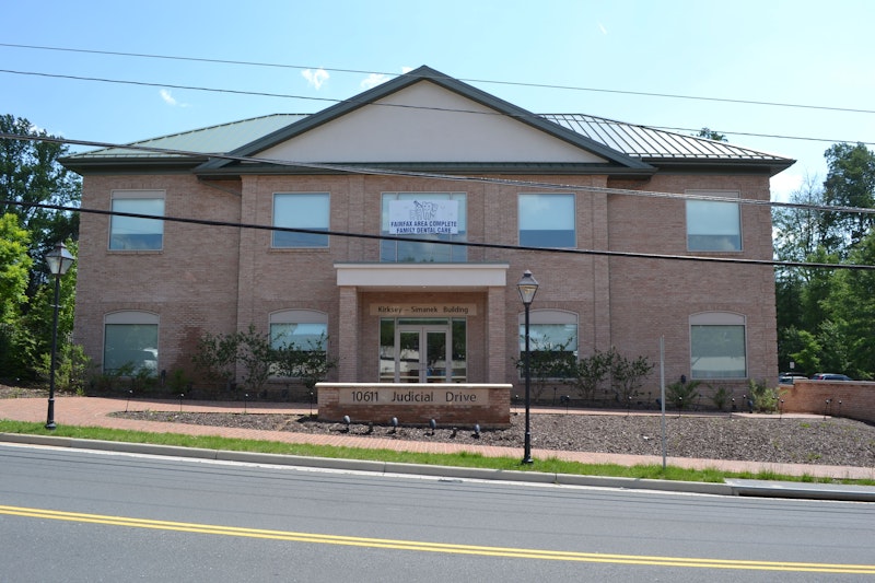 Fairfax Dental office exterior