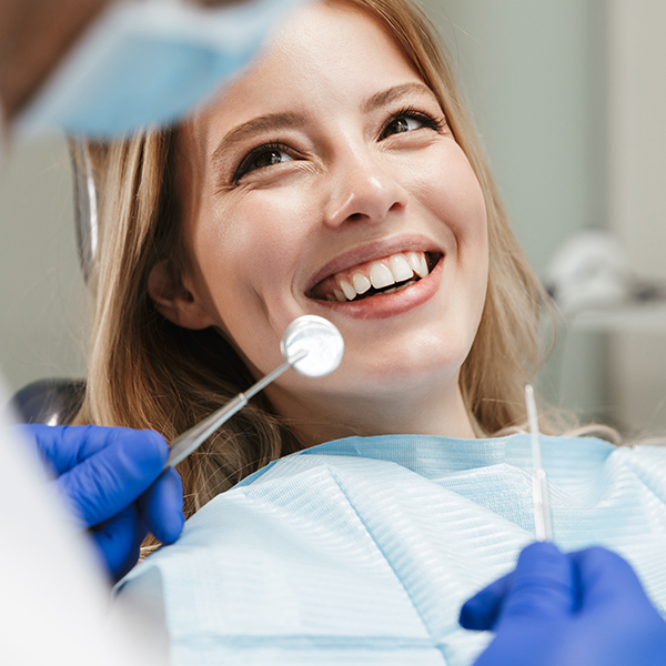 Smiling gum contouring patient