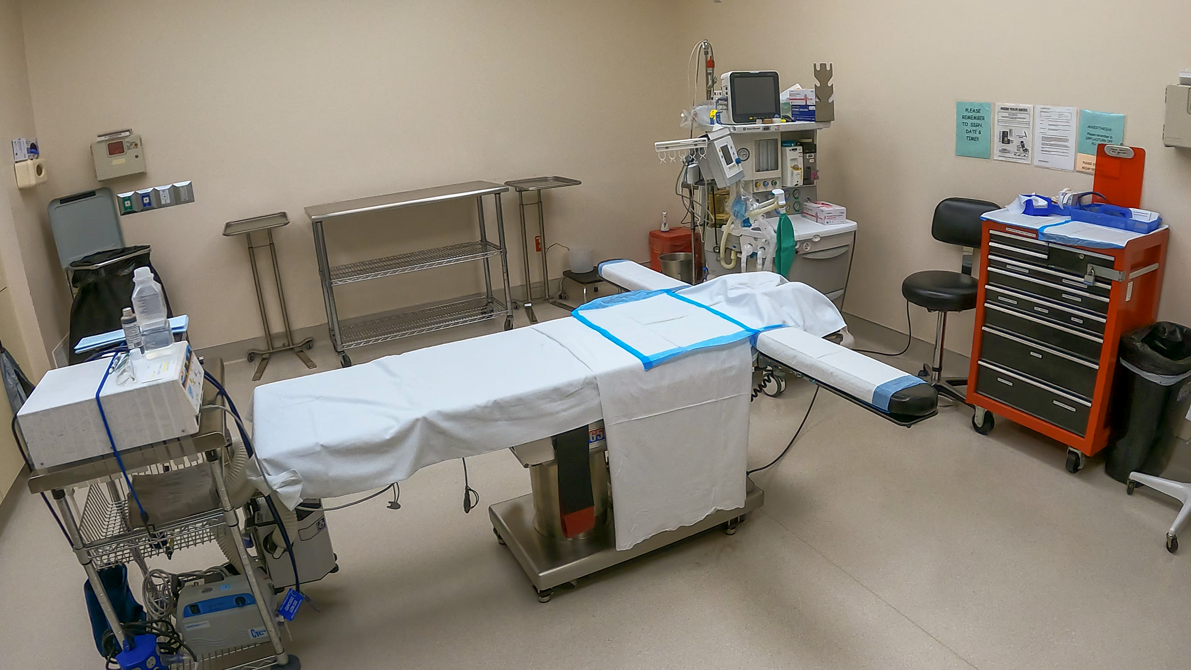 Private surgical suite