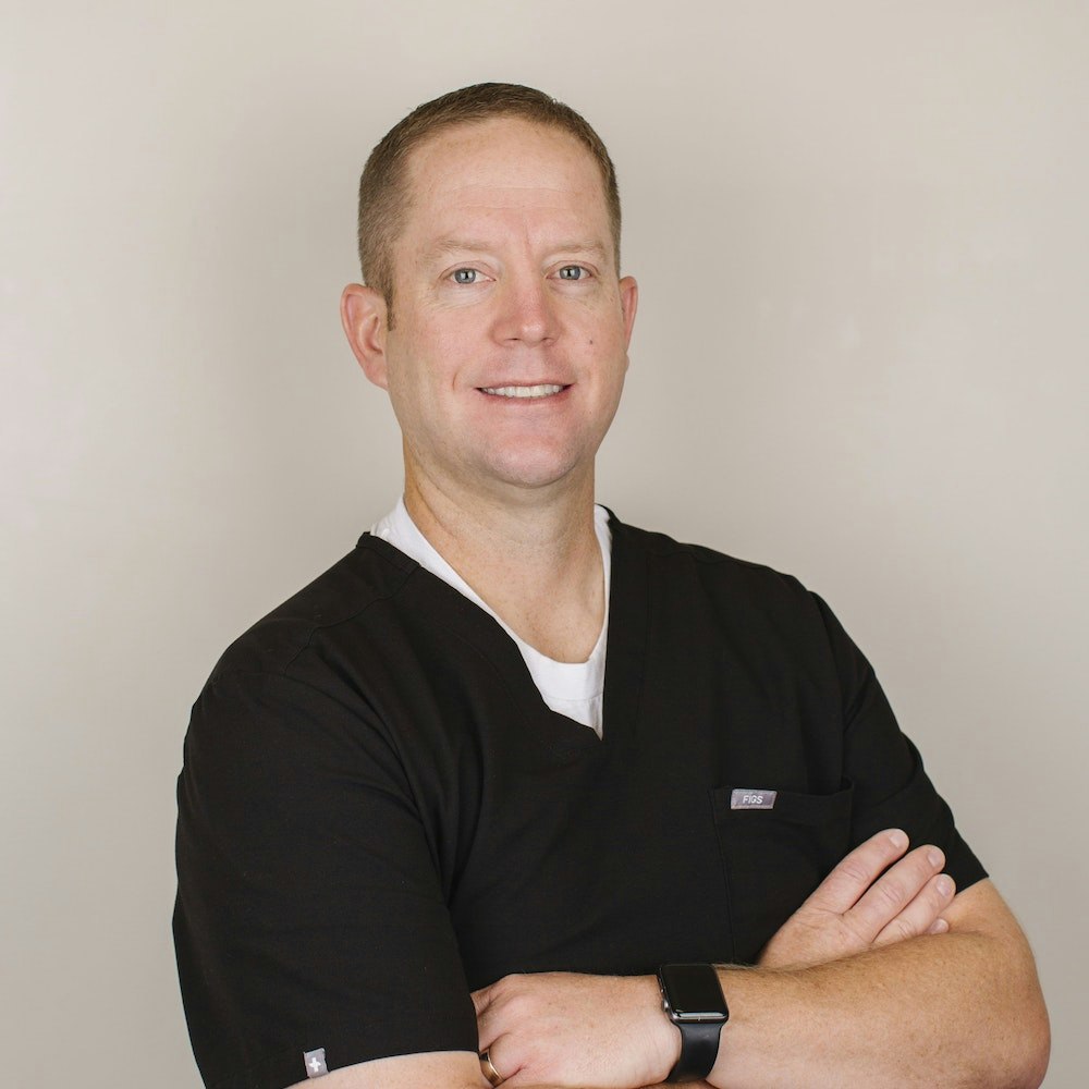 Dr. Dustin Hopkin