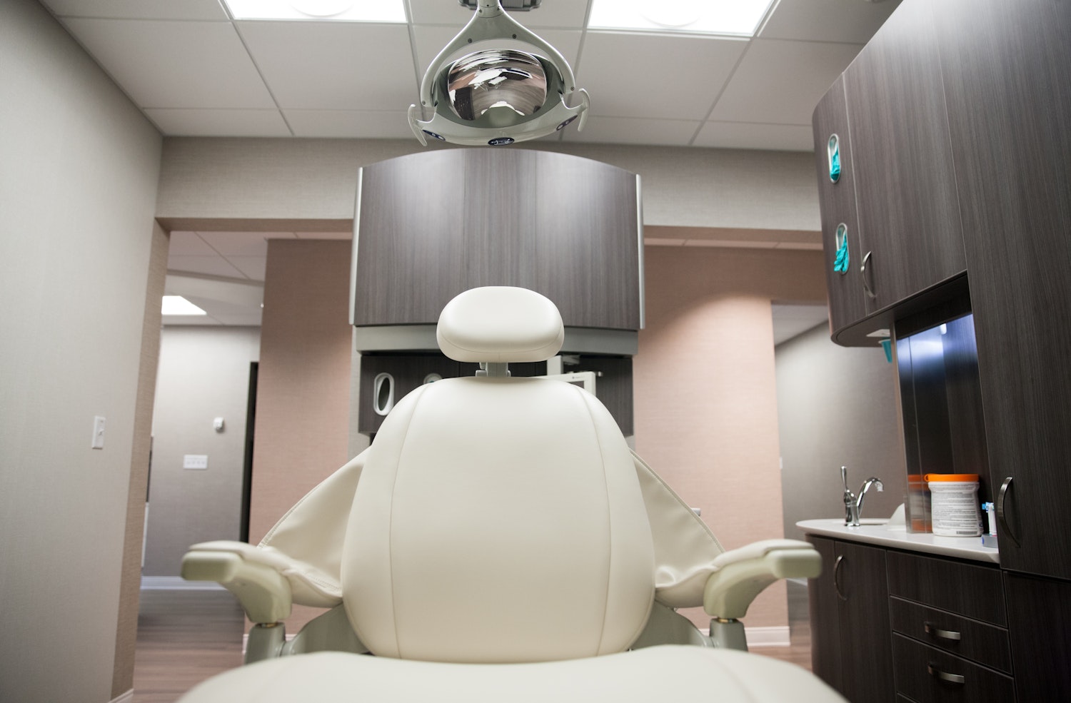 Dental chair
