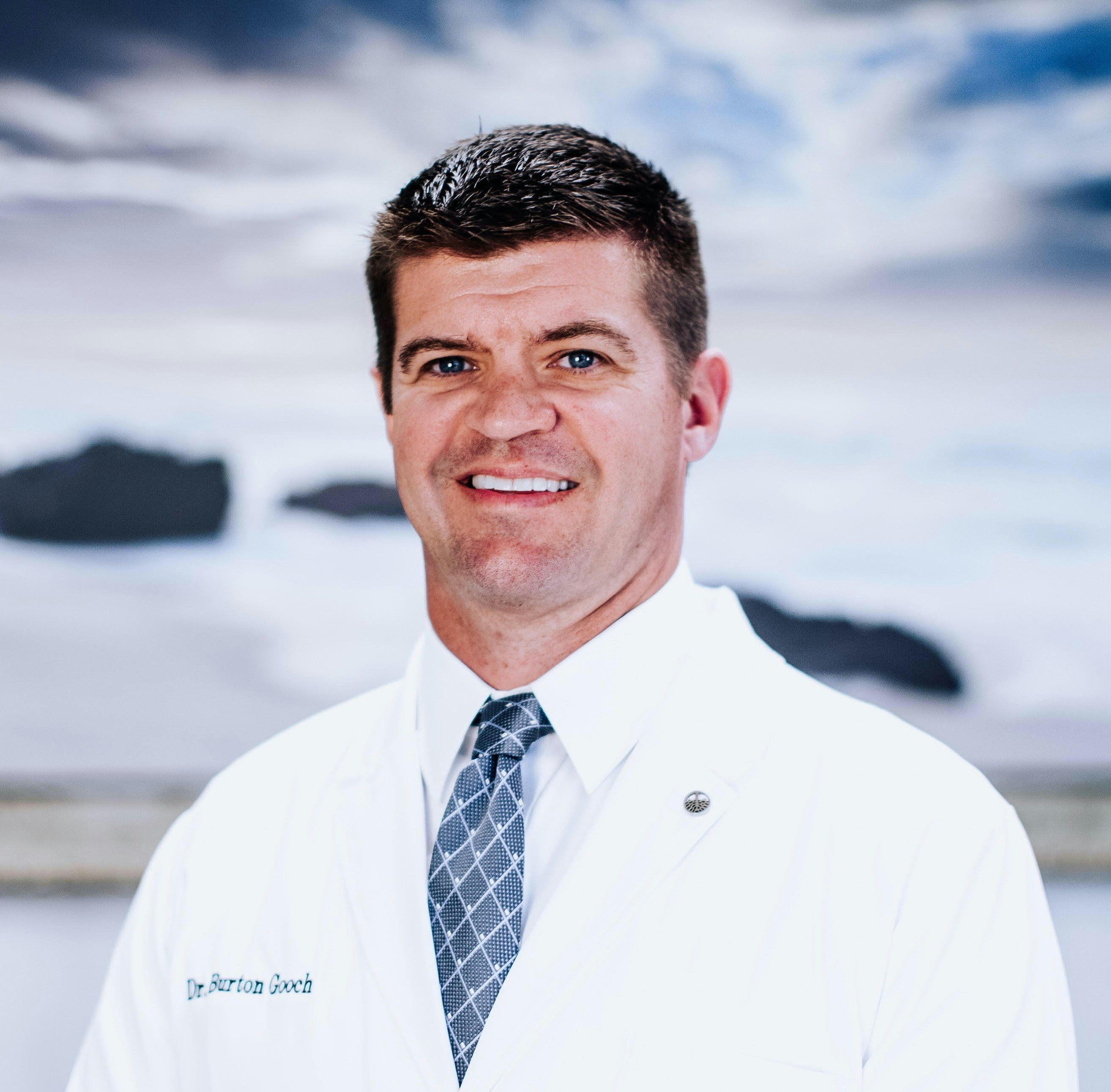 headshot of Burton Gooch D.D.S.