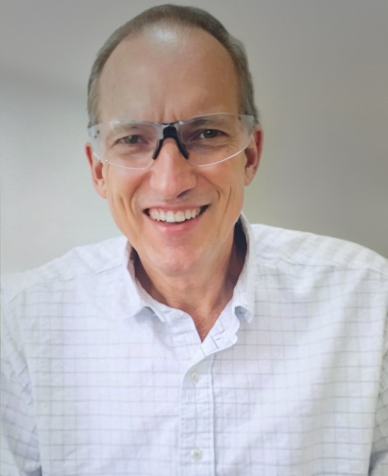 Our skilled dentist, Douglas Pohl