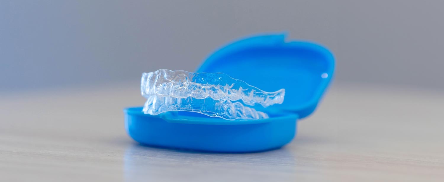 A retainer in a case