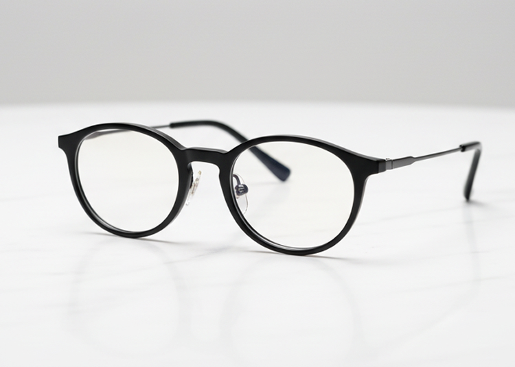 thick rimmed glasses