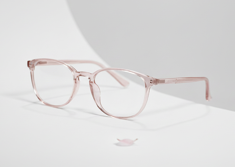 glasses with transparent frames