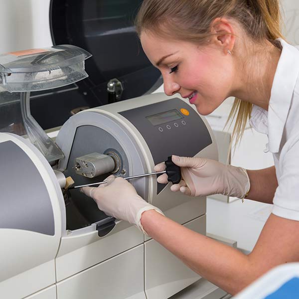 Dental Technician