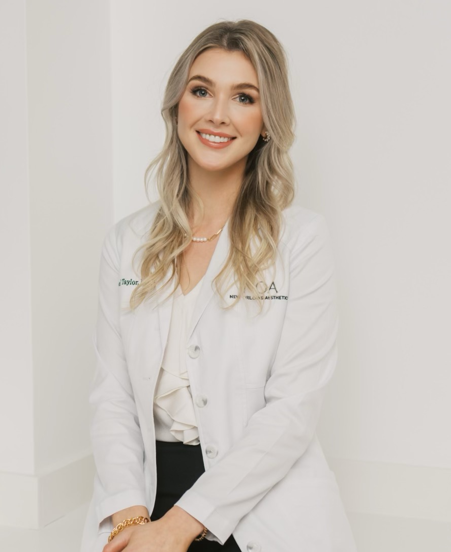 headshot of RACHEL DEMANUELLE, PA-C, MPAS