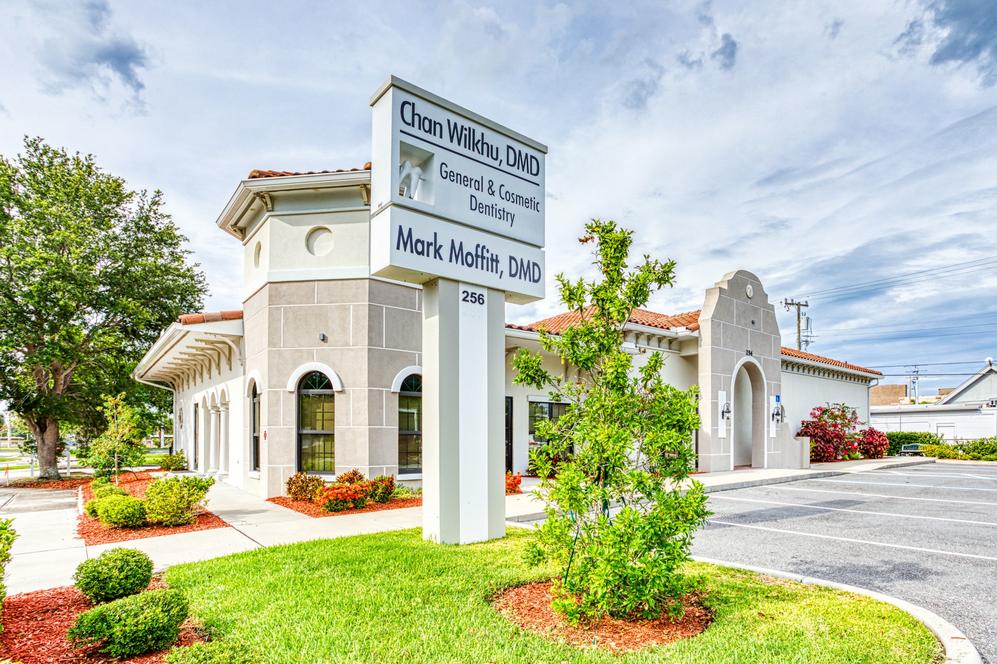 Office of Family Dentistry & Prosthodontics in Merritt Island, FL