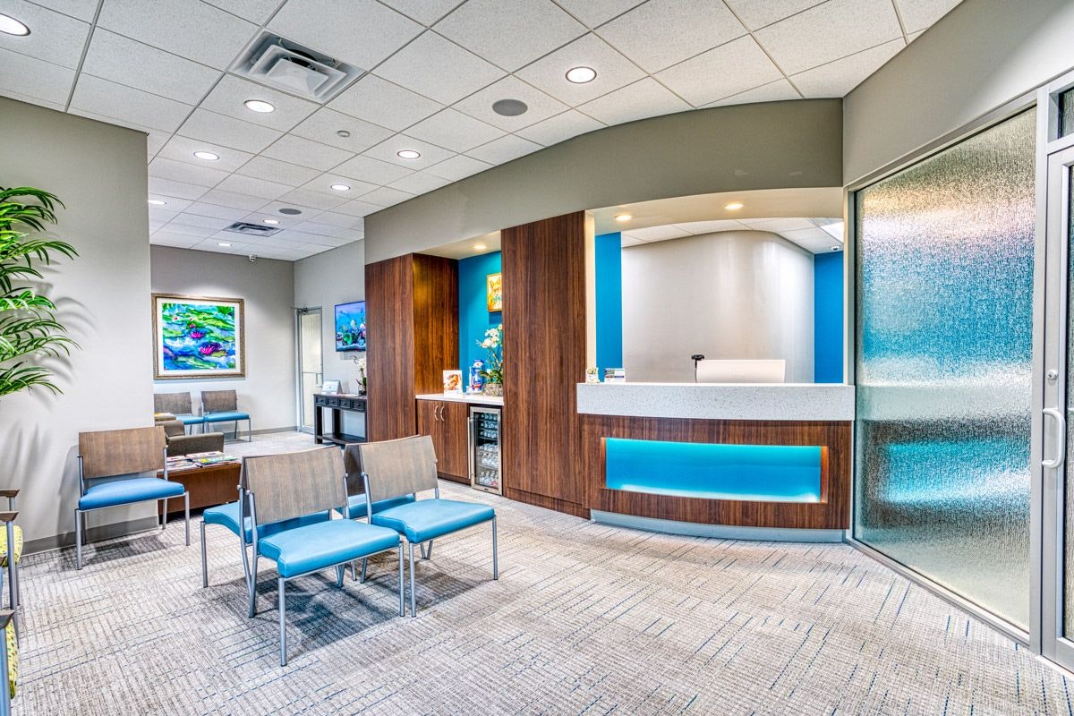 Family Dentistry & Prosthodontics waiting area