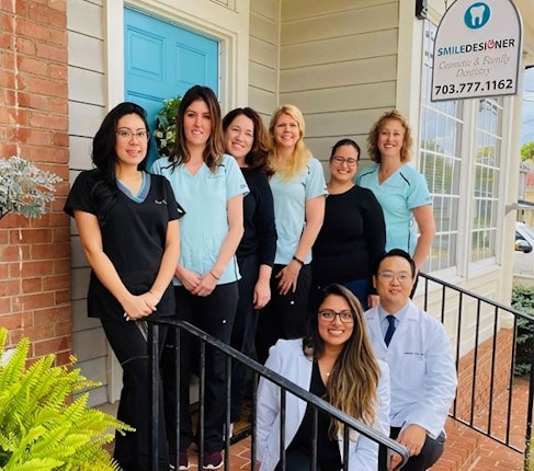 Smile Designer Leesburg staff and exterior of their building
