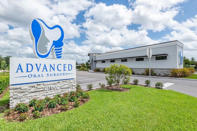Advanced Oral Surgery of Tampa office sign