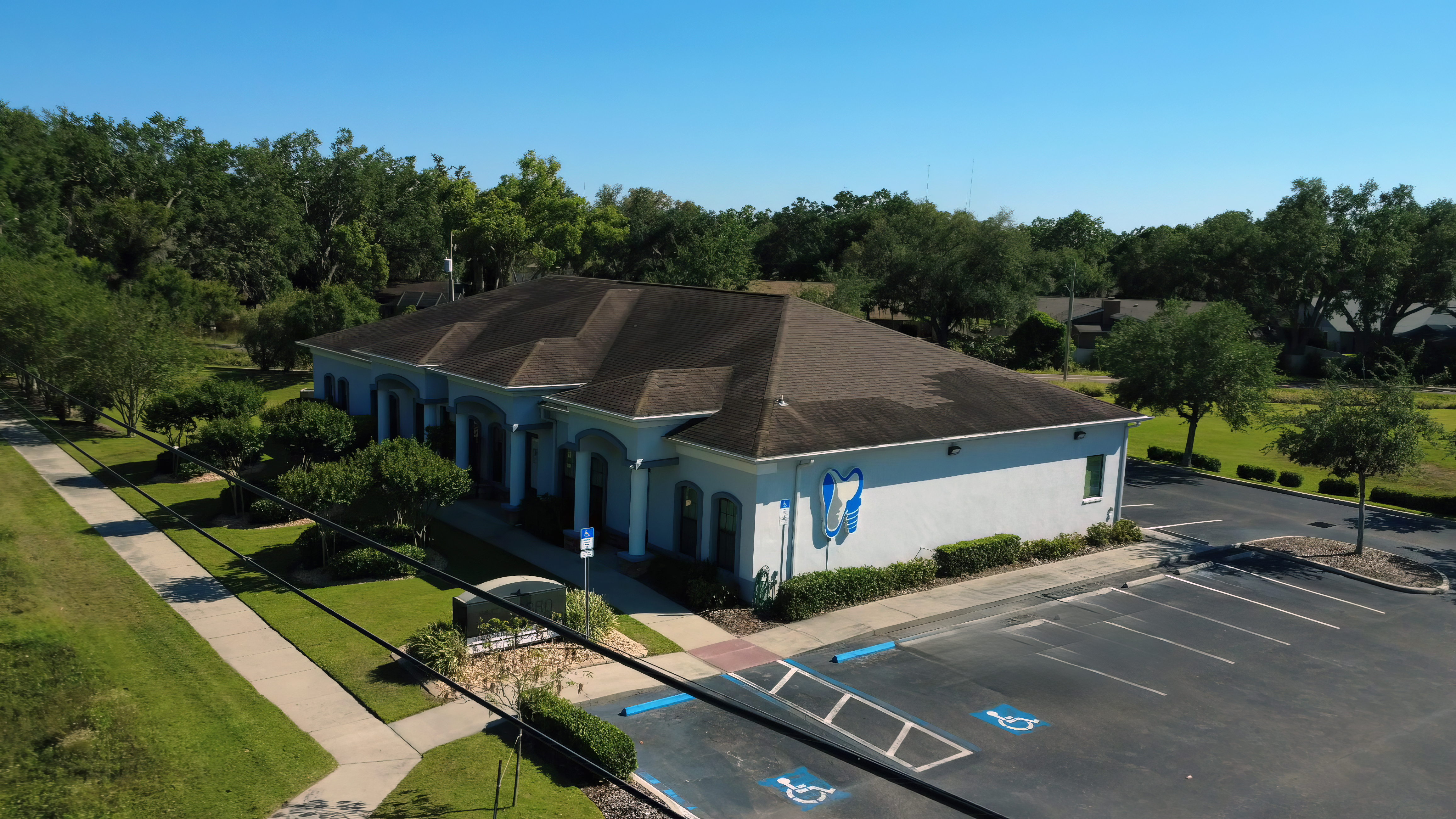 Land O Lakes Oral Maxillofacial Surgeon Office - Advanced Oral