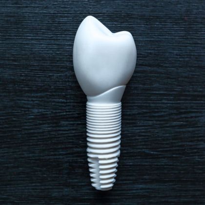Zirconia implant