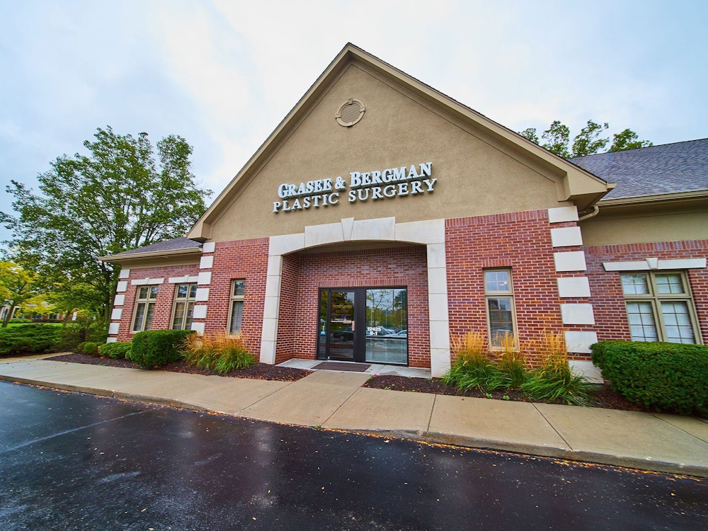 Carmel Cosmetic and Plastic Surgeons office exterior