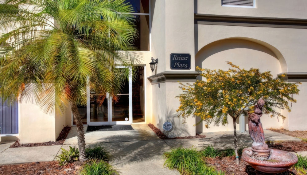 Reiner Plaza Building exterior