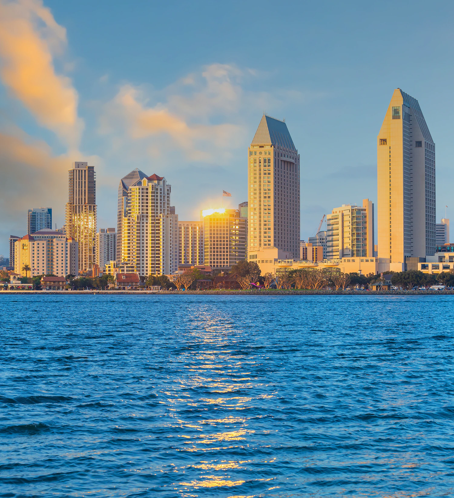 city view from the ocean