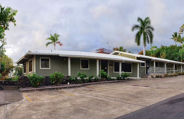 Kailua Kona dental office exterior