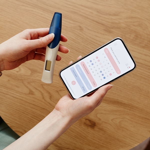 Woman calculating ovulation