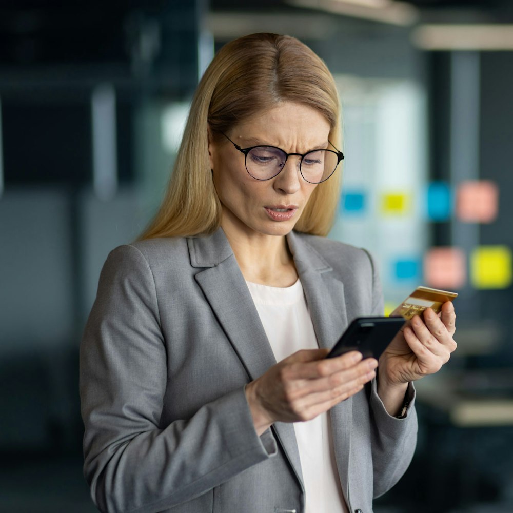woman can't login to her account