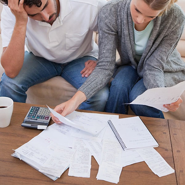 Couple calculating bills