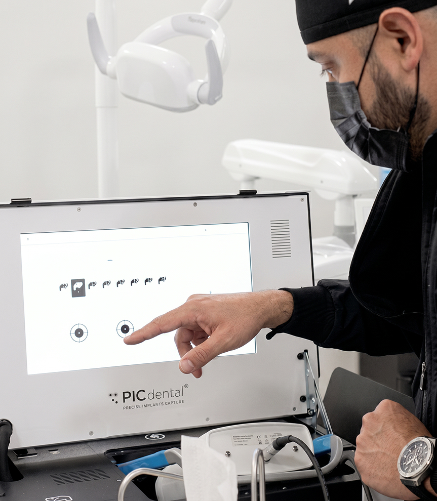 PIC Dental machine