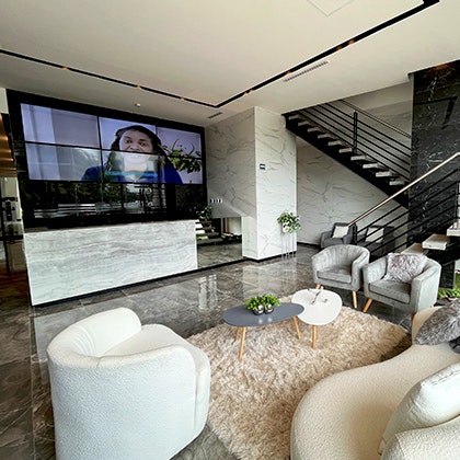 Dentist Teresa Illarza