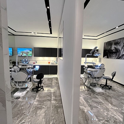 Dentist Lucero Vargas