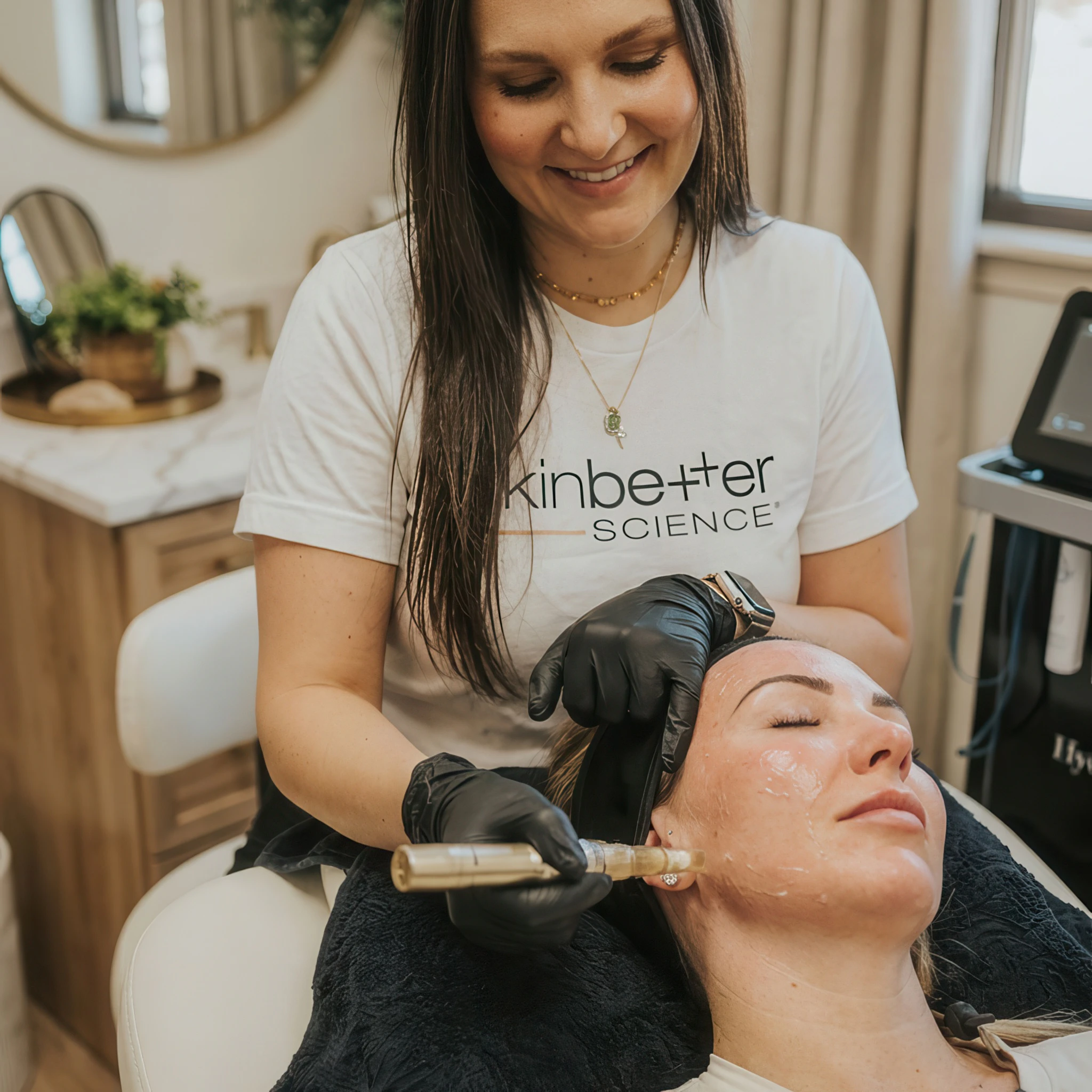 microneedling in action