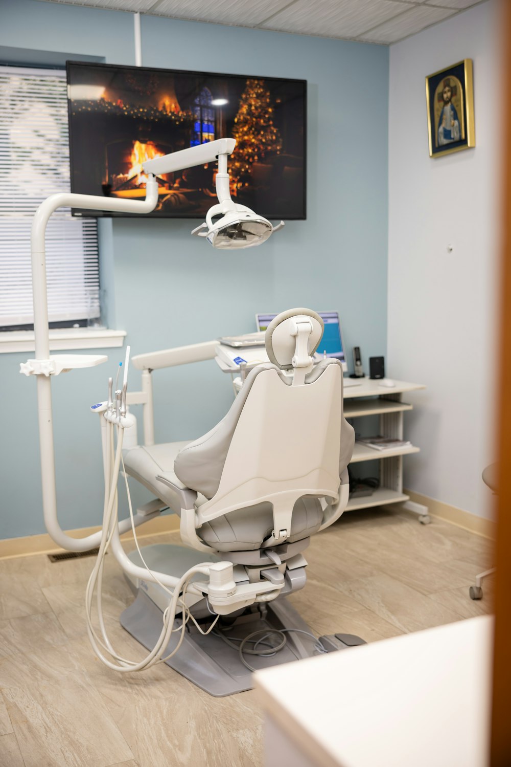 Dental chair