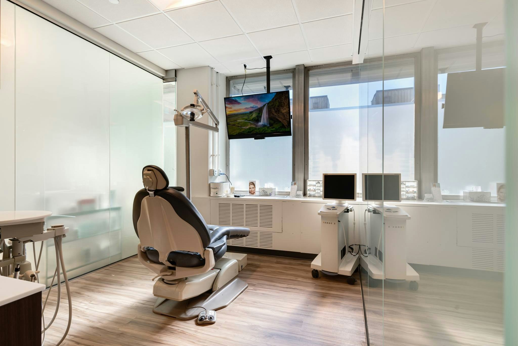 smile arte office interior