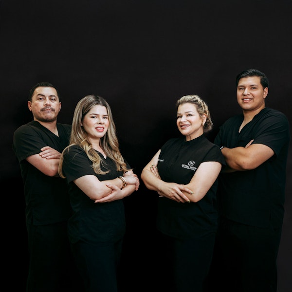 Dra Nilza Márquez and staff