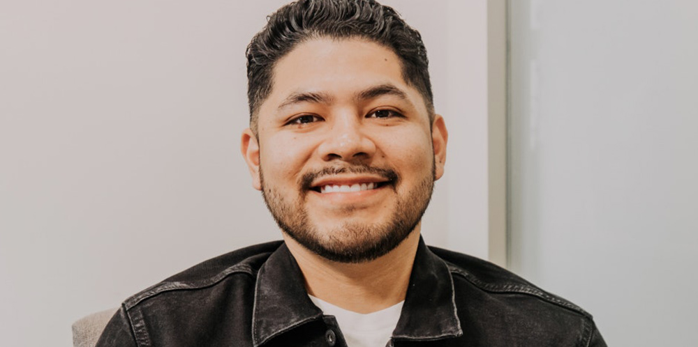 Pearland patient with no-prep veneers