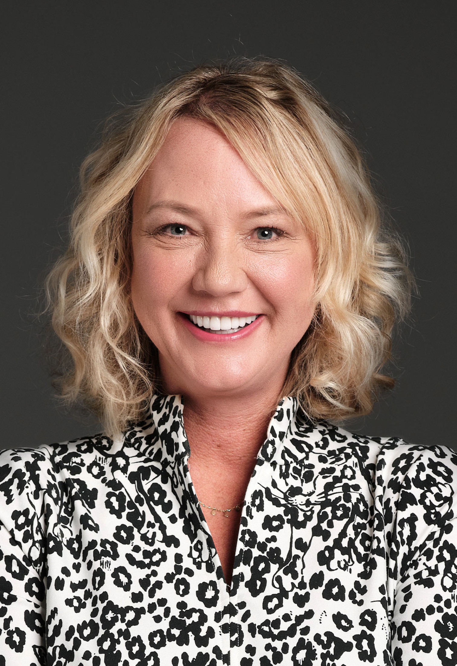 Meribeth, smile makeover patient