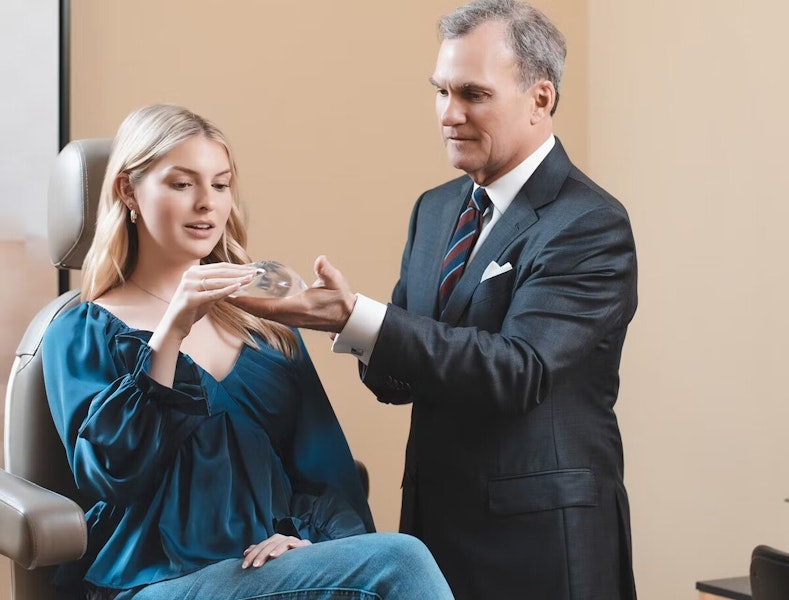 dr. stephens and patient with breast implant