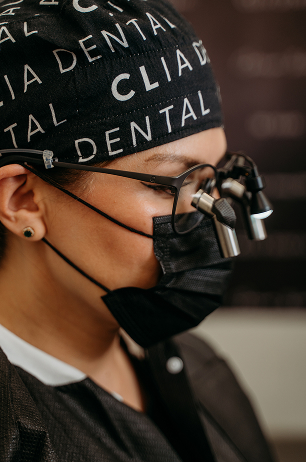 dentist wearing loupes